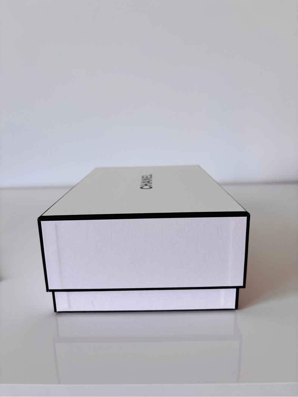 CHANEL Box - Picture 5 of 6